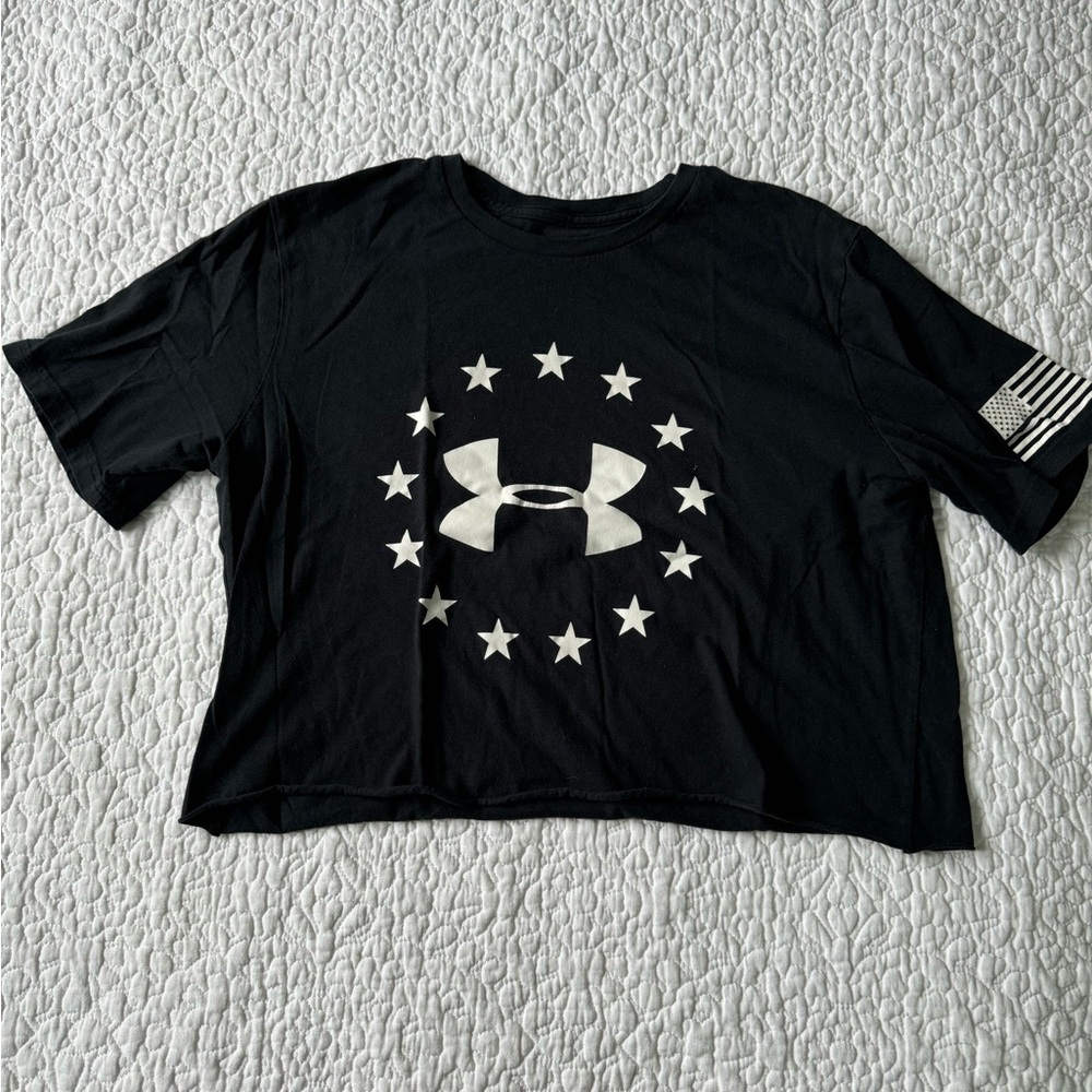 Cropped under armour shirt - Picture 1 of 3